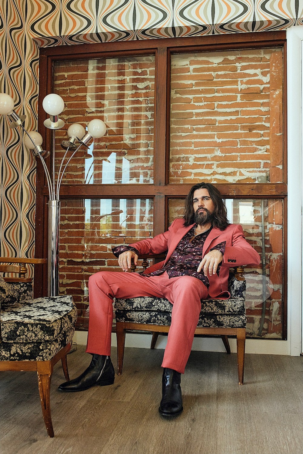 Juanes inicia su primera gira en más de dos años en mejor forma que nunca