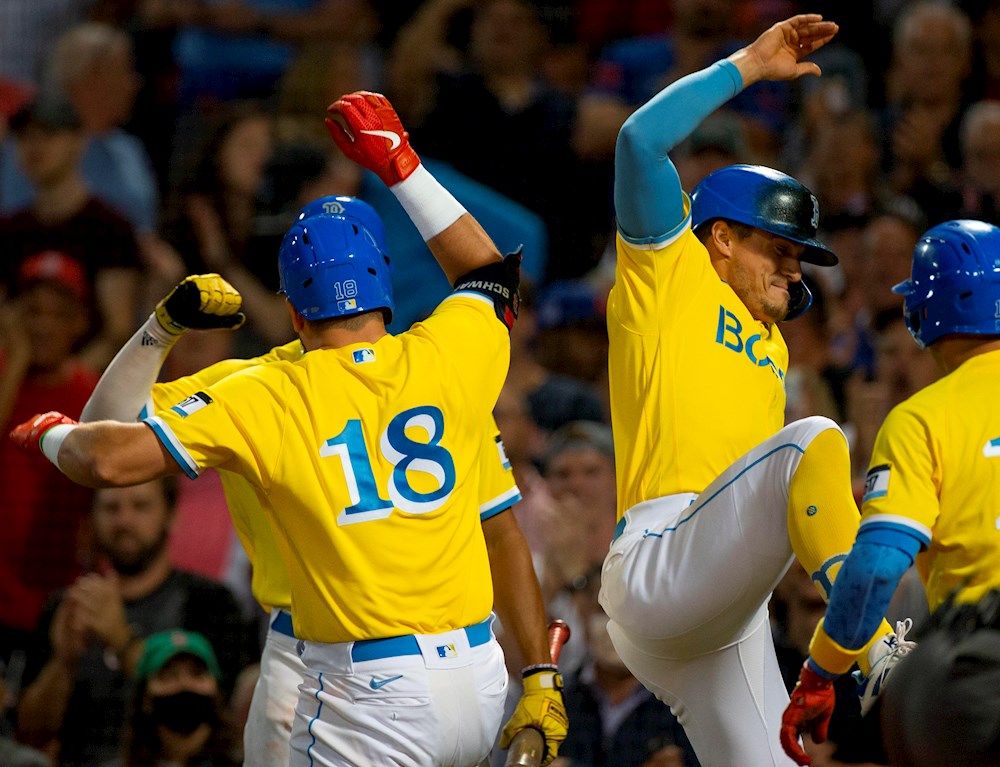 12-5. Schwarber jonronea dos veces ante los Mets y los Medias Rojas aún pueden ganar el comodín