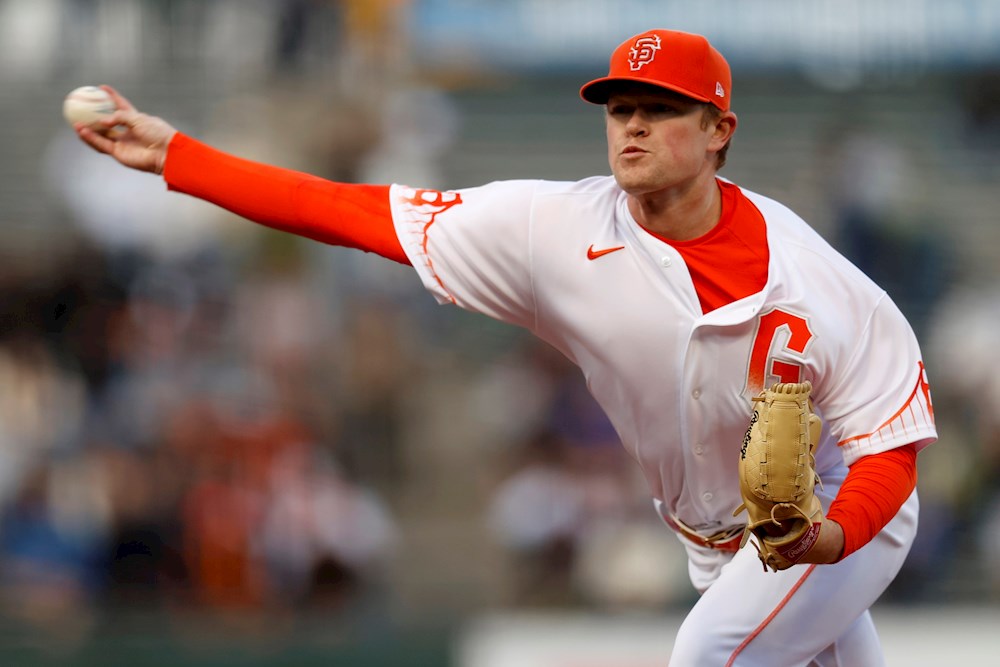 12-3. Webb y Yastrzemski se combinan en el triunfo de los Gigantes sobre los Rockies