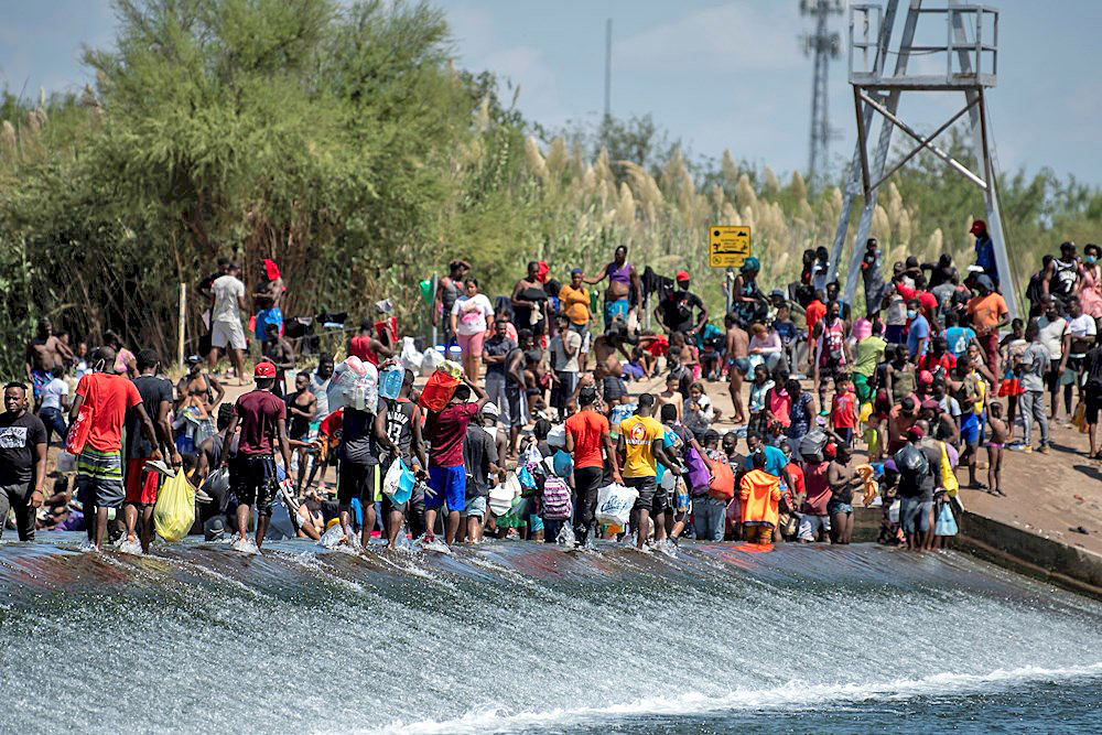 Texas pide declaración de emergencia fronteriza