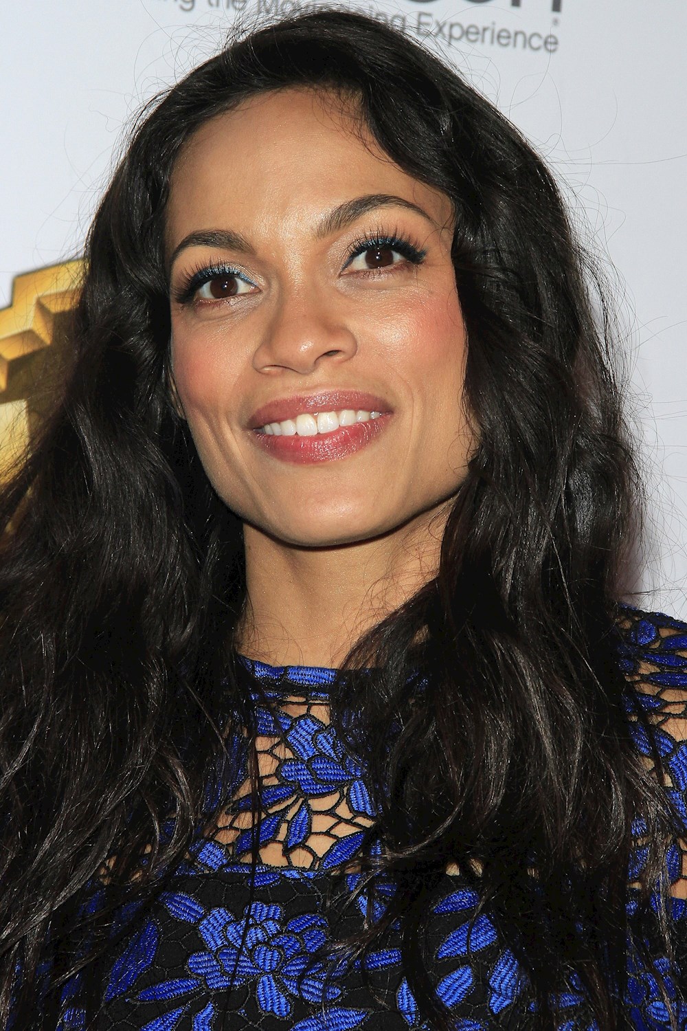 Rosario Dawson se une a la cinta de Disney sobre “Haunted Mansion”