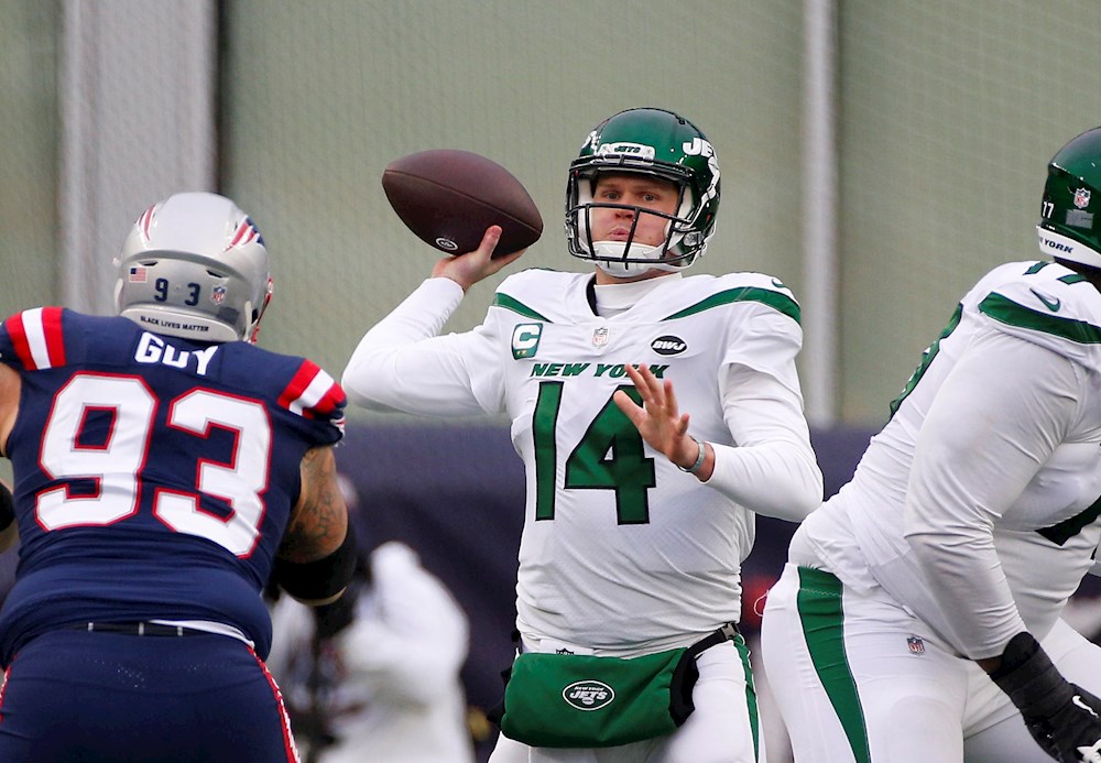 9-24. Los Panthers dominan a los devaluados Texans y siguen invictos