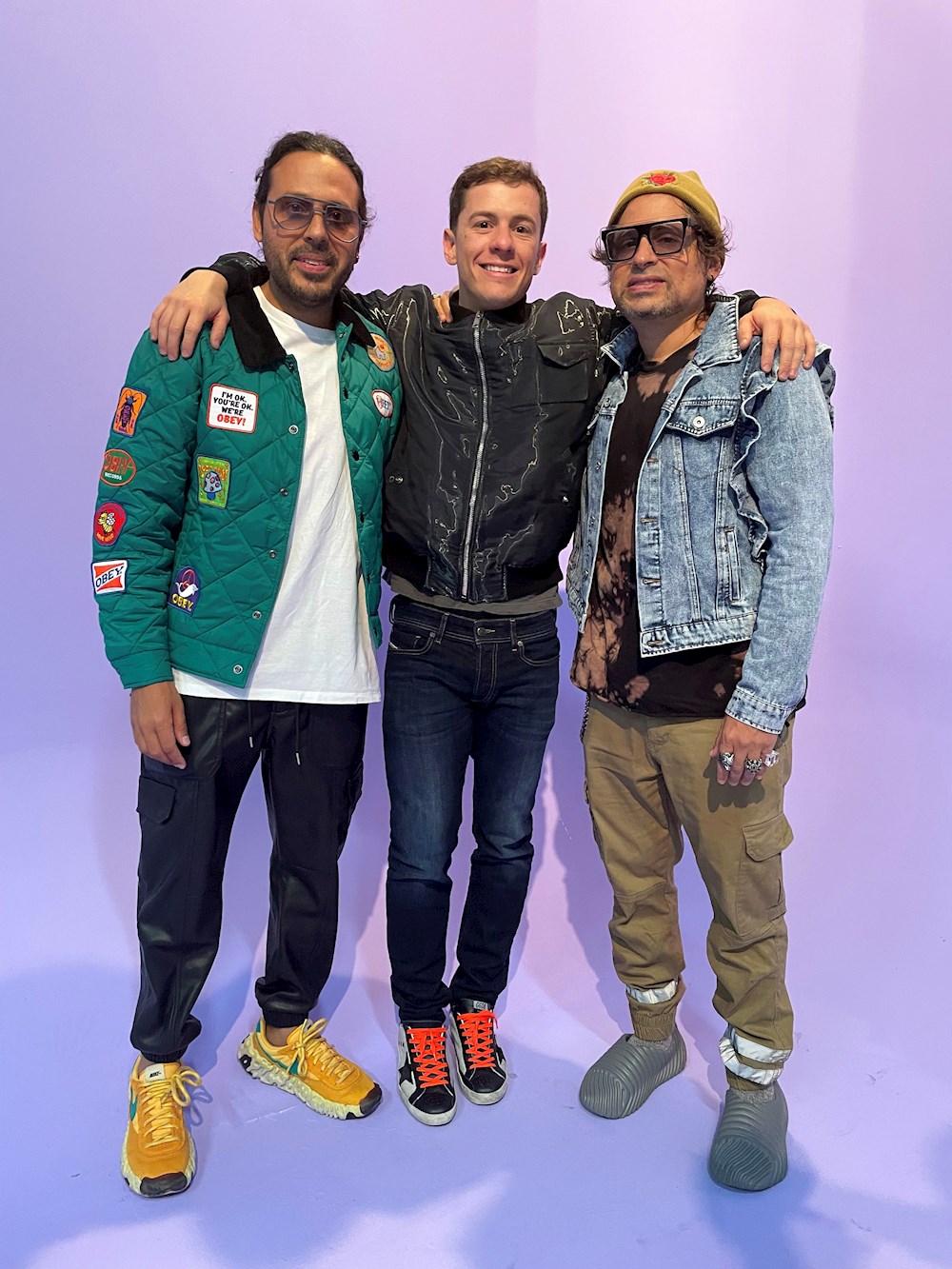 Servando y Florentino se alían con Guaynaa para hacer un reguetón “feminista”