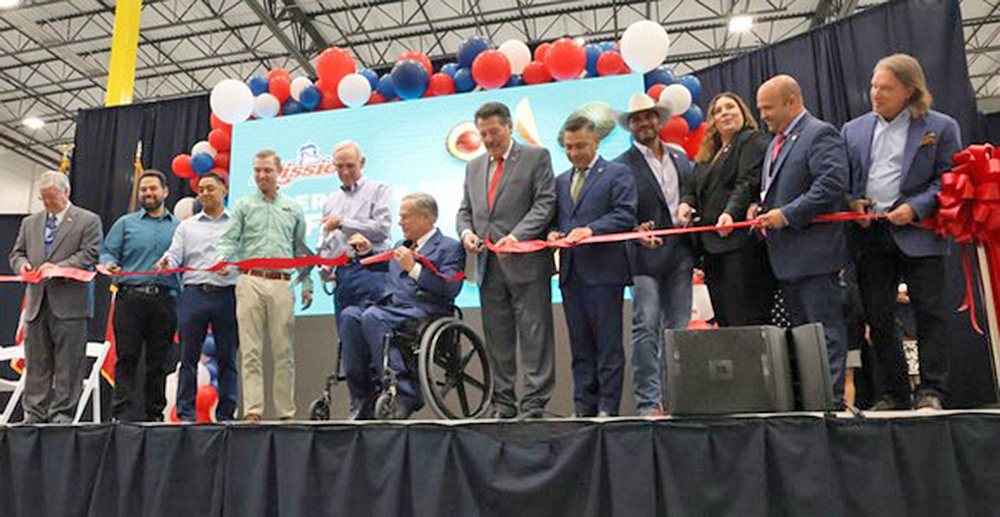 Gobernador Abbott inauguró nuevo centro de almacenamiento