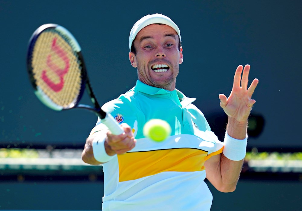 Bautista y Badosa ‘maquillan’ un mal día para los españoles en Indian Wells