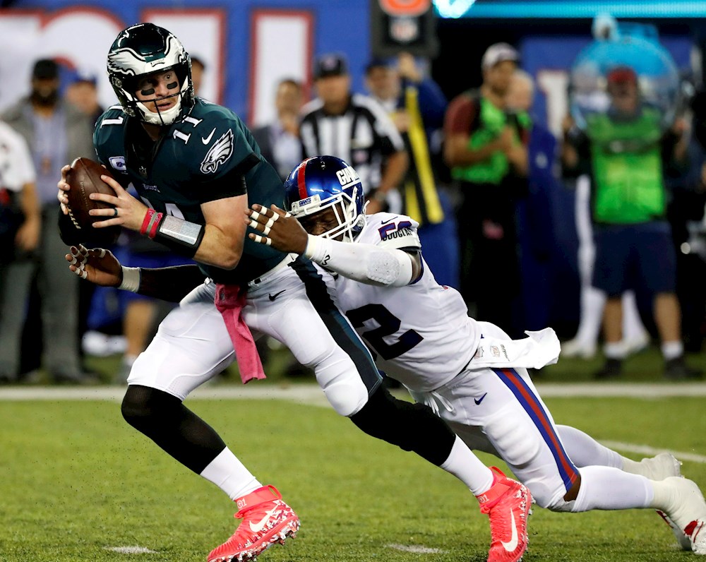 17-27. Wentz recupera el protagonismo y derrota a los Dolphins