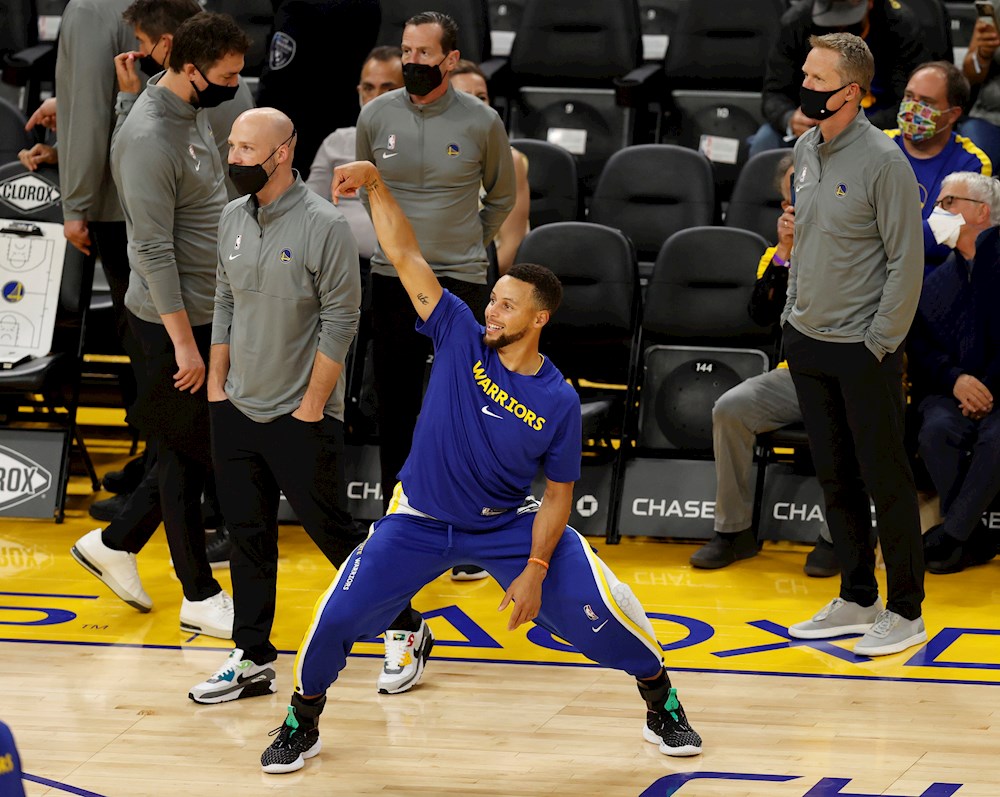 98-106. Curry y Wiggins alargan a 4-0 el invicto de los Warriors