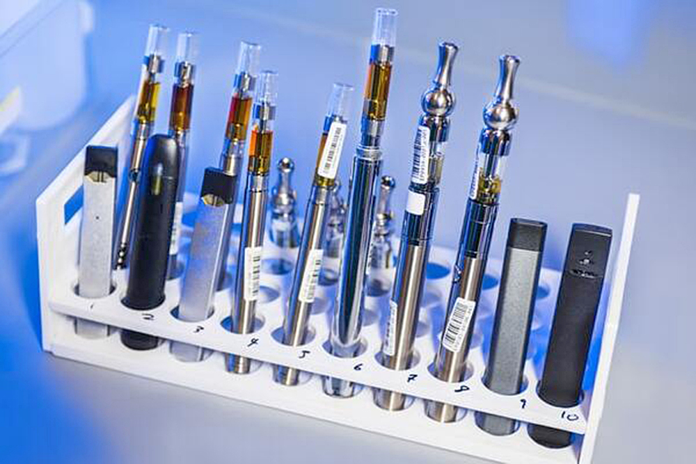 Vapear está relacionado con trastornos alimenticios en jóvenes, según estudio