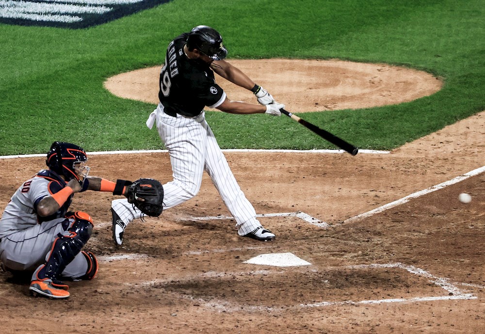 12-6. El dominicano García y el cubano Grandall dan vida a Medias Blancas