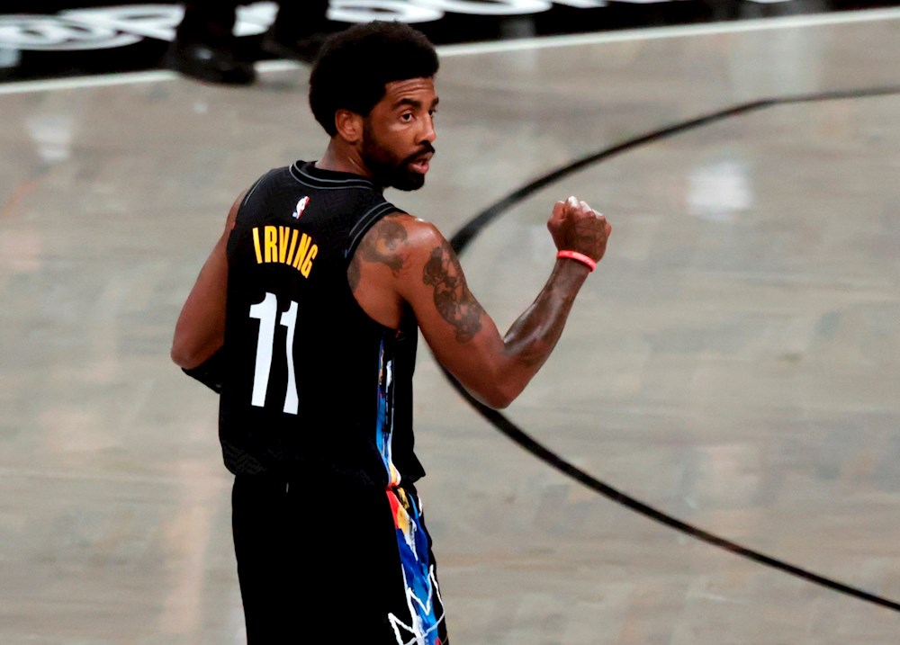 Irving asegura que no vacunarse se debe a que “es lo mejor para mi”