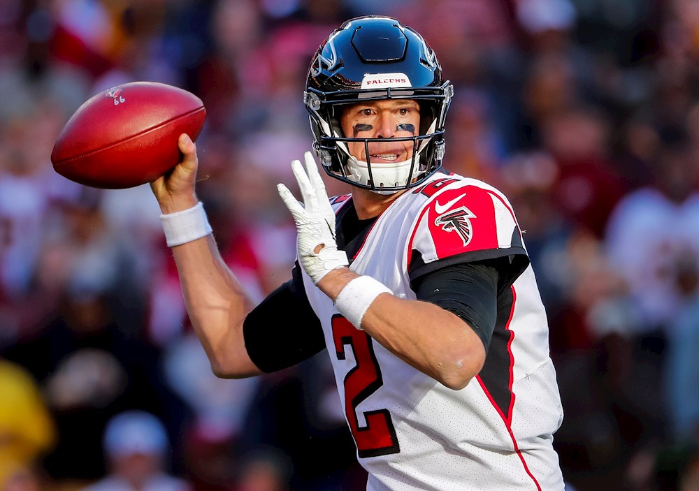 28-30. Ryan y los Falcons siguen hundiendo a los Dolphins