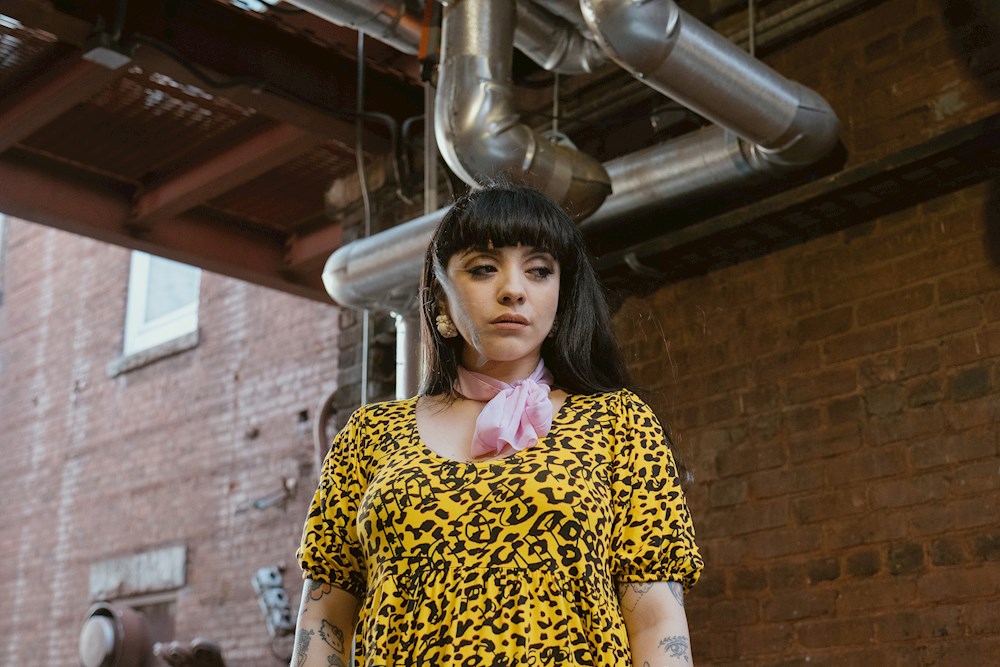 Mon Laferte lanza el disco “1940 Carmen” con el que debuta en inglés