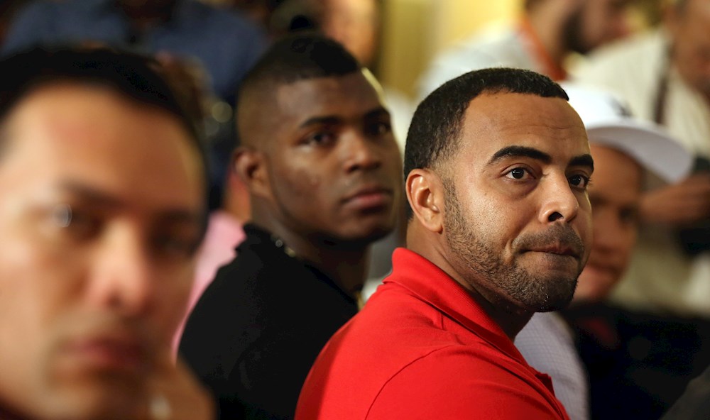 El dominicano Nelson Cruz gana el premio Roberto Clemente por su labor humanitaria