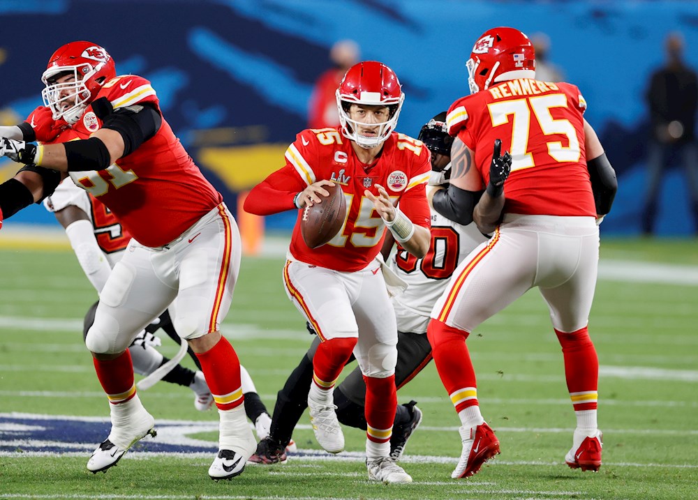 13-31. Patrick Mahomes recupera la forma y supera a Washington