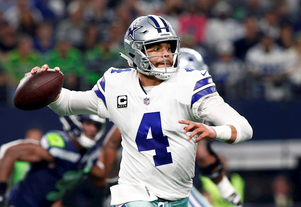 44-20. Prescott lanza para tres anotaciones y dirige triunfo de los Cowboys