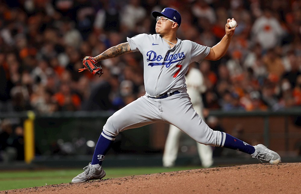 Julio Urías recibe toda la confianza de Dave Roberts y abrirá el Cuarto Partido