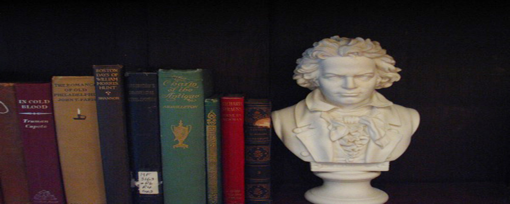 Científicos completan la décima sinfonía de Beethoven con inteligencia artificial