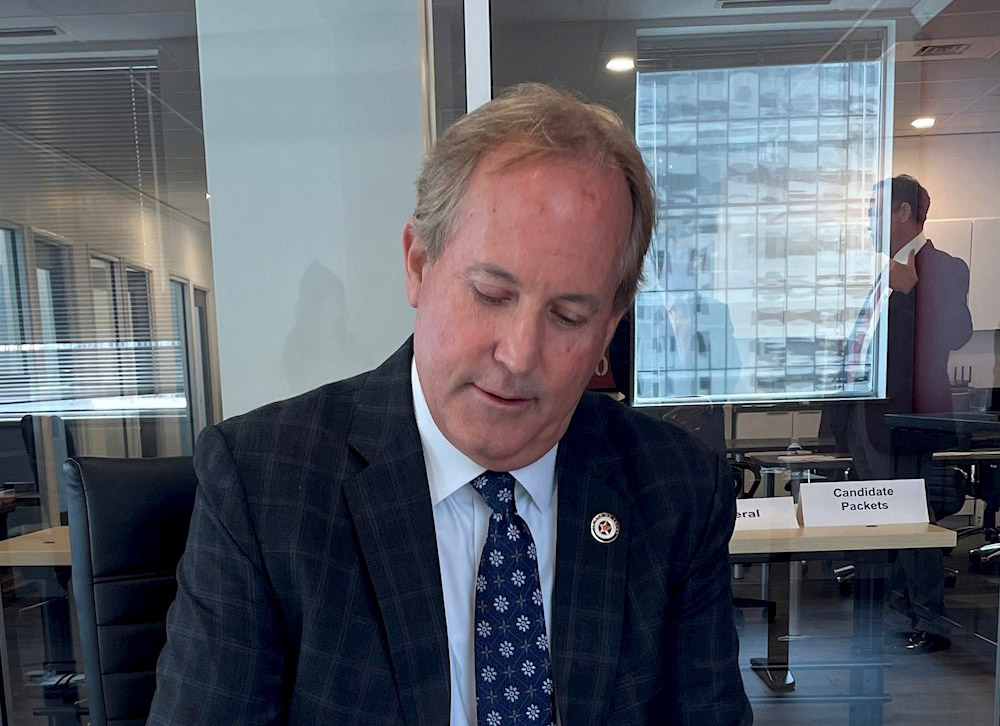 Fiscal general texano busca la reelección presumiendo de sus ataques a Biden