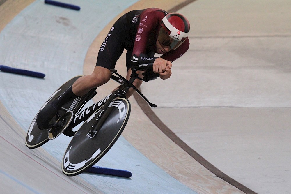 El británico Dowsett falla en su intento de romper el récord de la hora