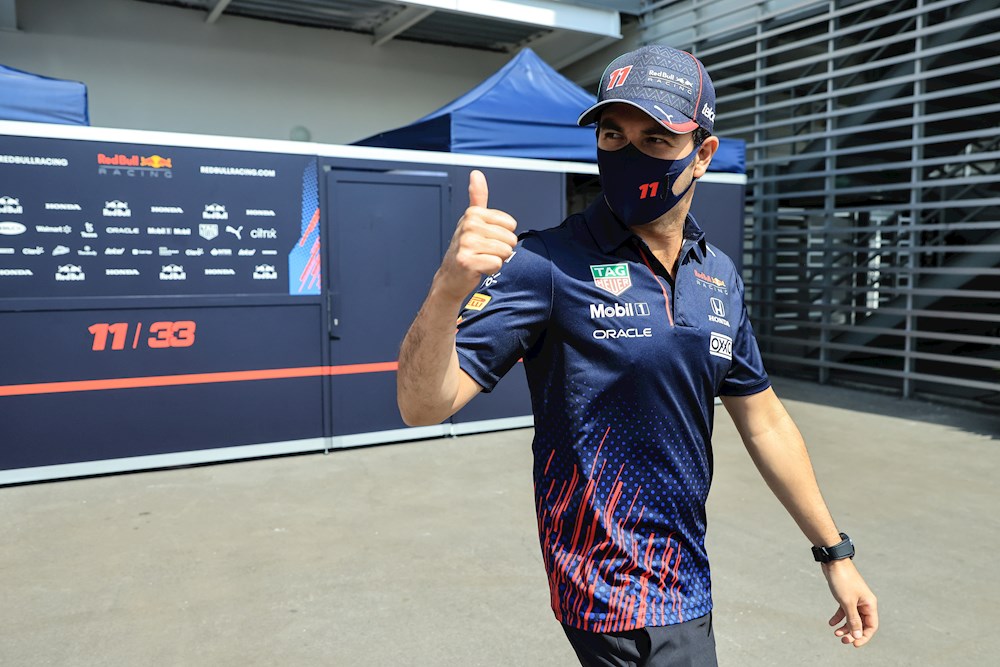 ‘Checo’ Pérez asegura que todos en Red Bull quieren que gane el GP de México