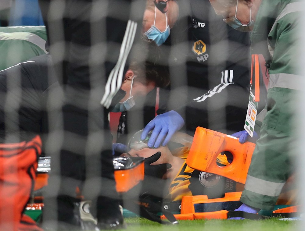 Raúl Jiménez, un año desde que volvió a nacer