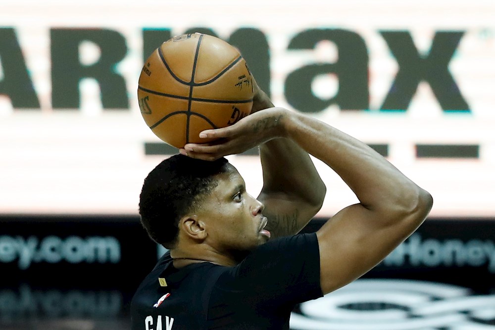 19-103. Rudy Gay tiene debut triunfal con Jazz, que consolidan liderato