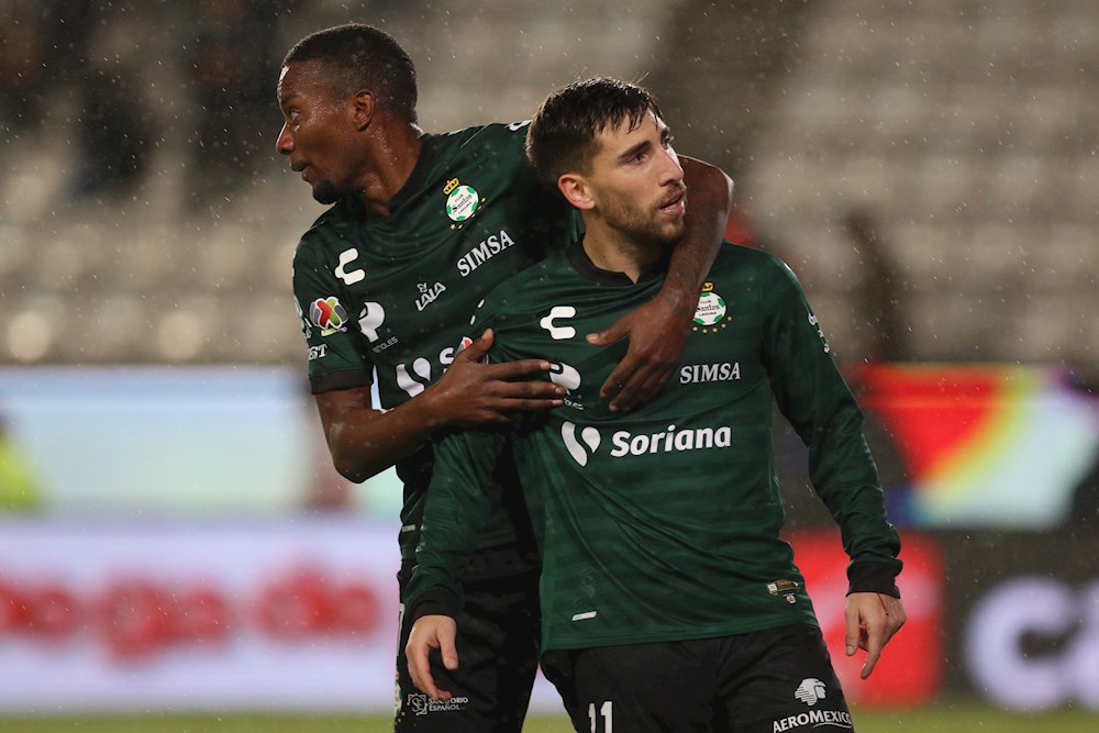 El Santos Laguna del uruguayo Almada abre la reclasificación ante el San Luis