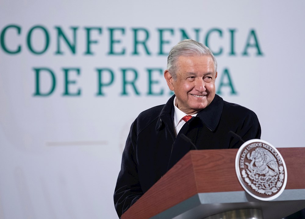 López Obrador pide a opositor que regrese para afrontar el caso Odebrecht