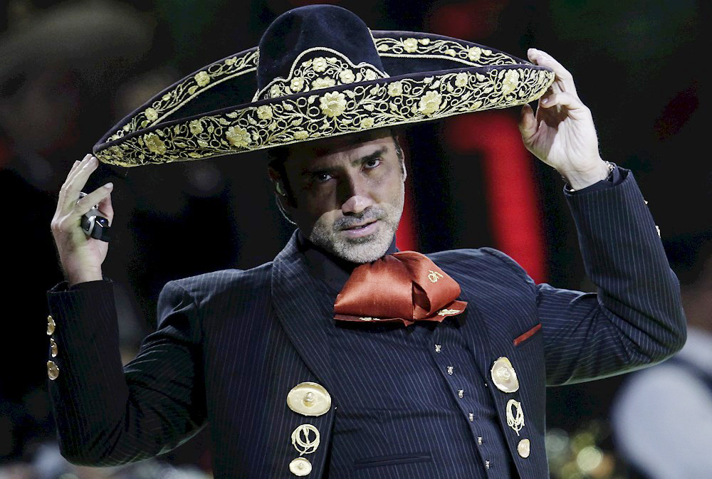 Alejandro Fernández actuará en Puerto Rico en marzo como parte de su gira