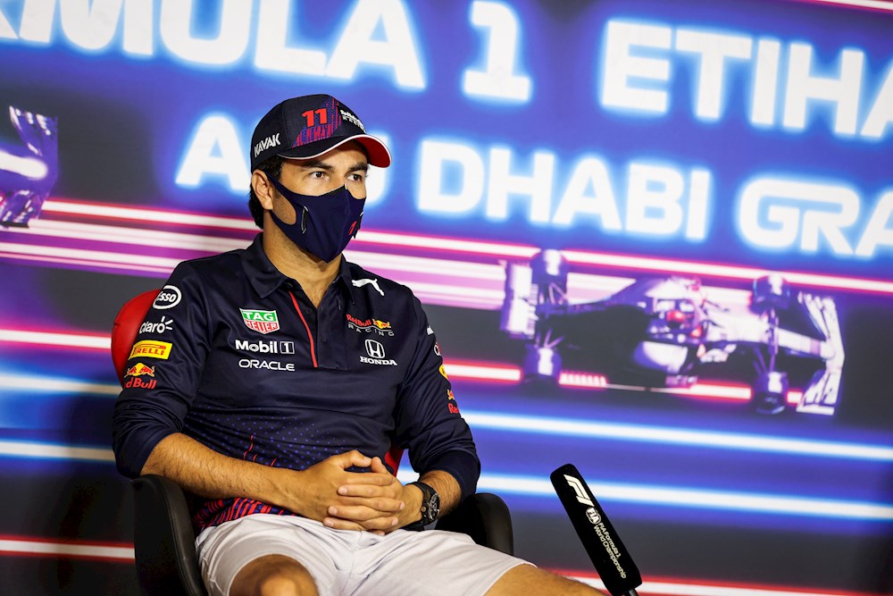 ‘Checo’ Pérez: Mi objetivo es ayudar a Max a ganar el campeonato