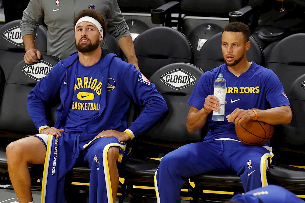 104-96: Los Suns ahogan a Curry y logran su decimoséptima victoria seguida