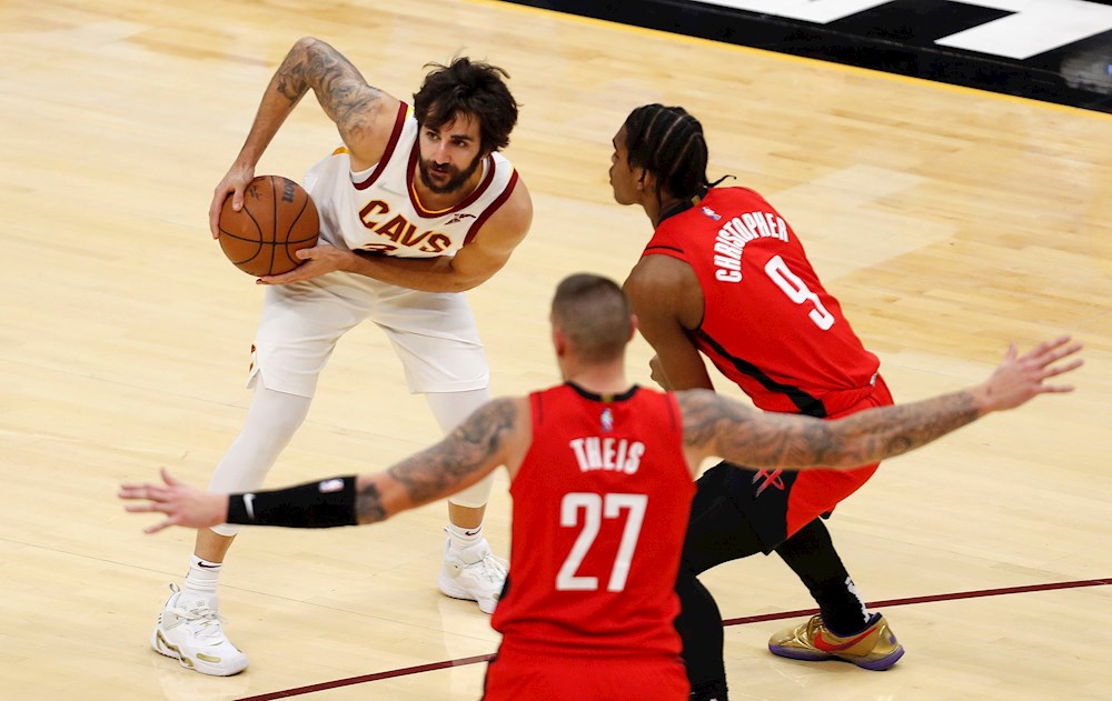 124-89: Los Cavaliers pasan el rodillo sobre unos diezmados Rockets