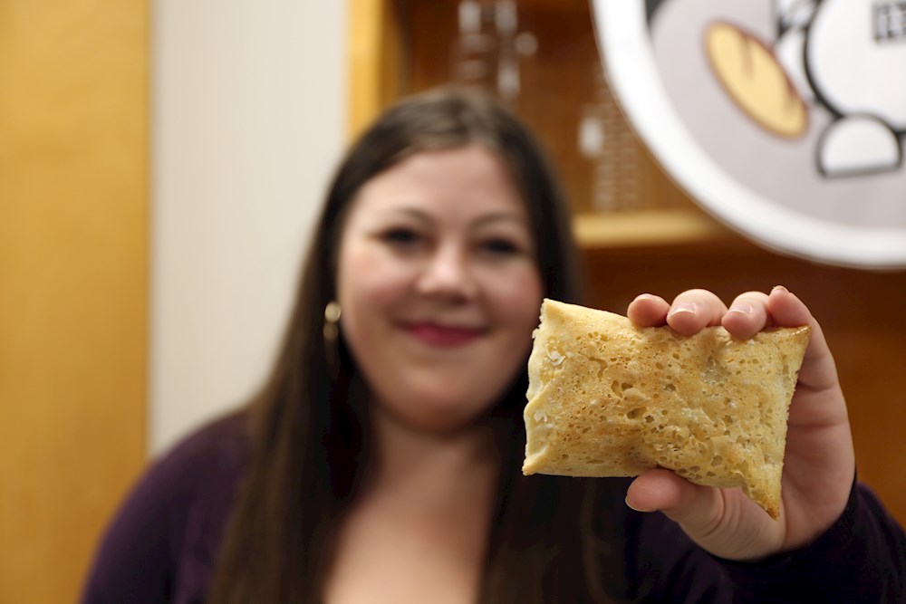 Investigadora afirma haber hallado “receta” para un “pan espacial” sin migas