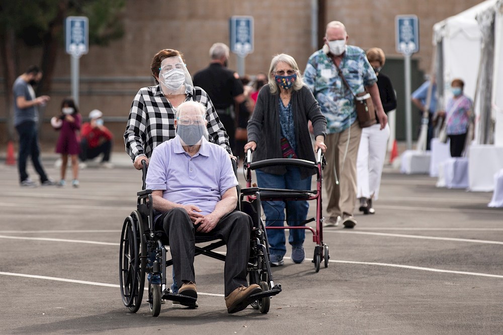 Regulador de EEUU autoriza fármaco para quienes no se pueden vacunar de covid