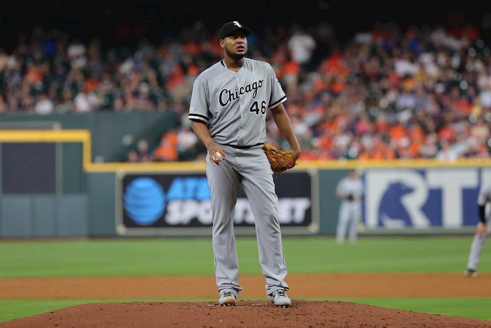 Iván Nova mantiene su invicto en el béisbol dominicano
