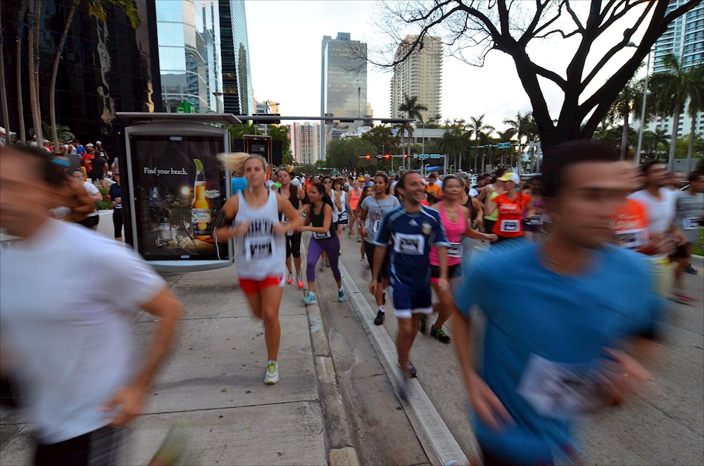 El maratón de Miami 2022 celebra 20 años con récord de corredores inscritos