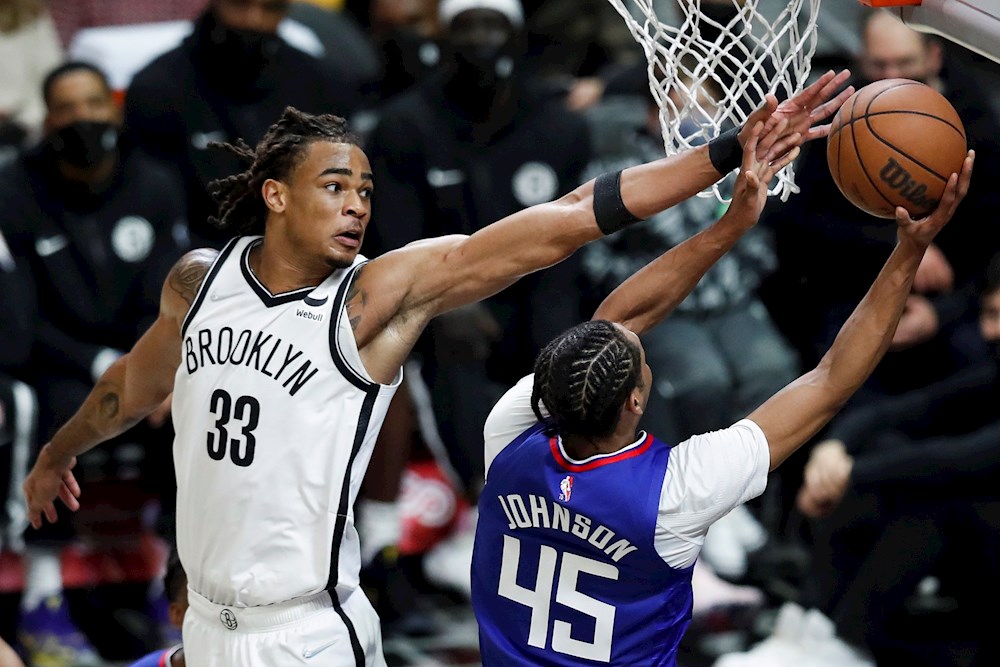 Los Suns sufren su segunda derrota consecutiva, los Nets ganan a los Clippers