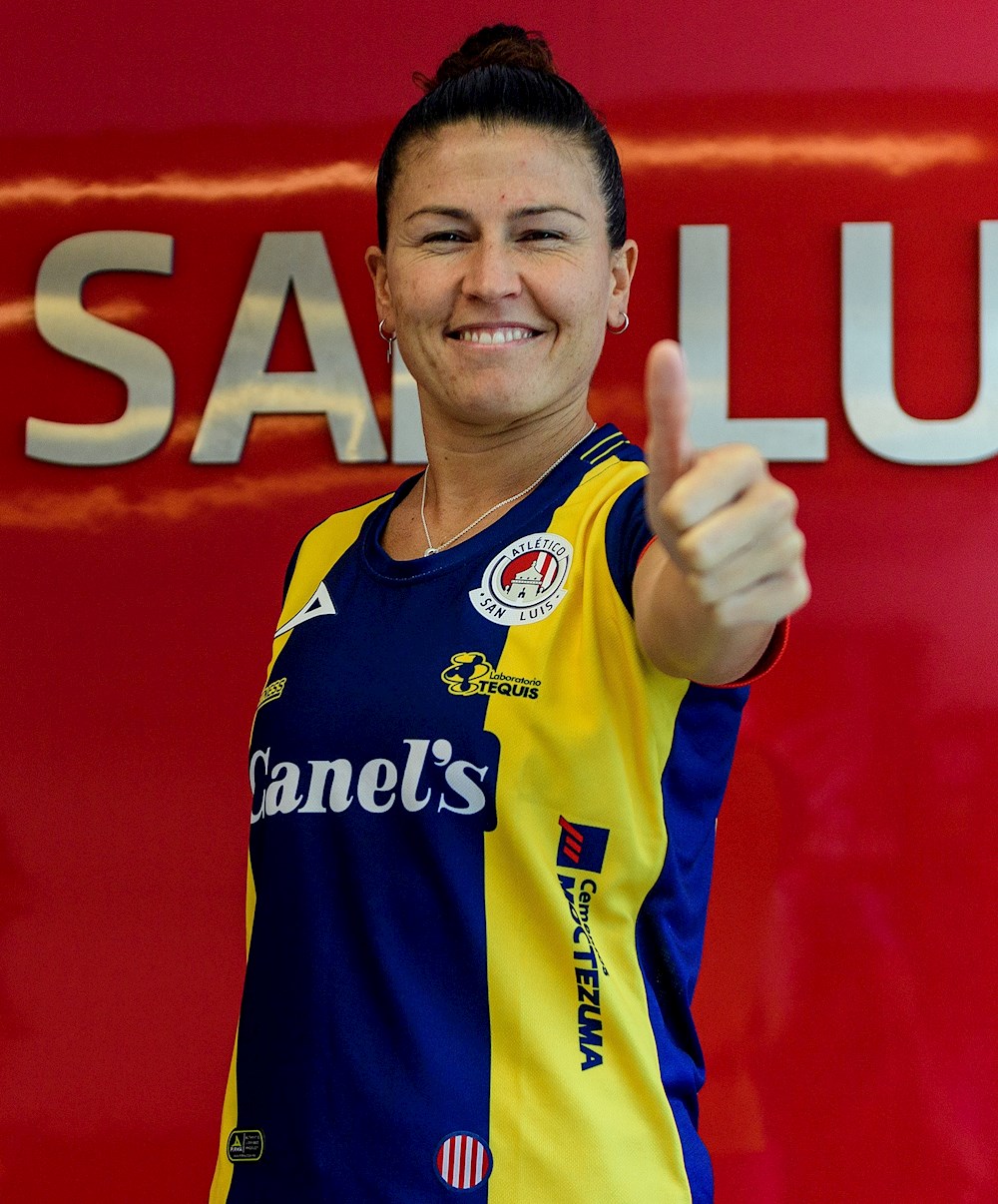 Beatriz Parra: “Las mujeres hemos roto el techo de cristal en el fútbol”