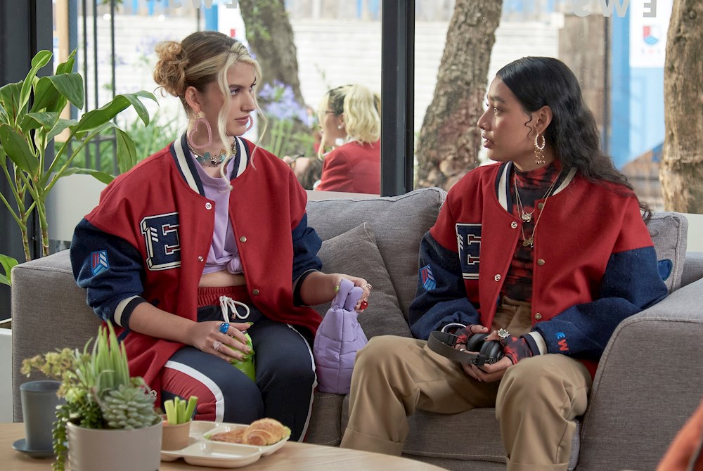 Nueva generación de “Rebelde” redefine su revolución a los tiempos modernos