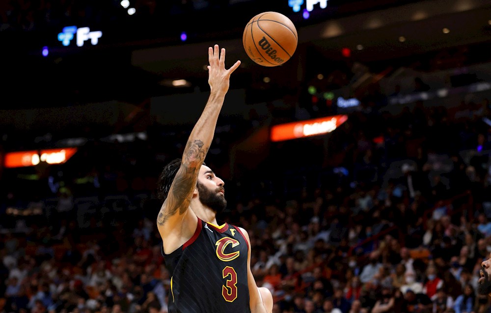 85-111: Los Cavs de Rubio ganan en Miami por primera vez desde 2010