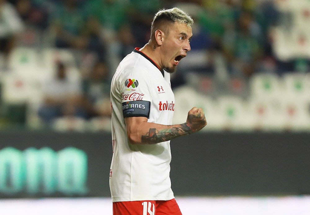 El argentino Sambueza deja Toluca y confía en alargar carrera a sus 37 años