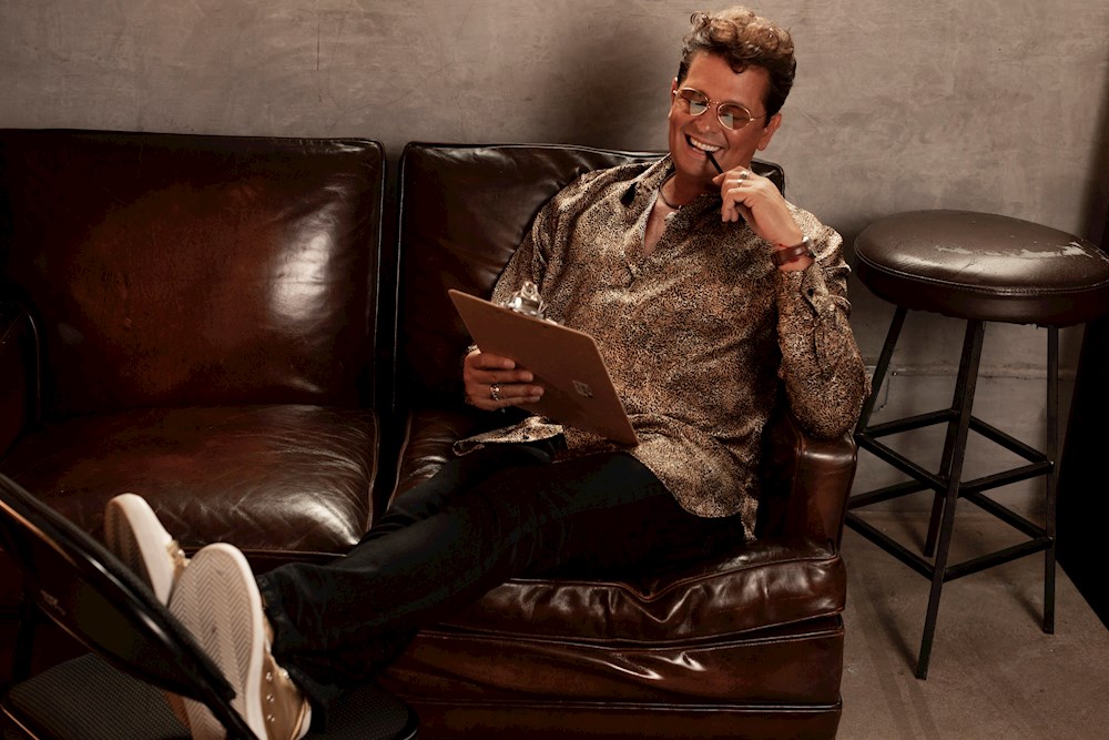 Carlos Vives regresa a los conciertos en EEUU y celebra una Colombia “divina”