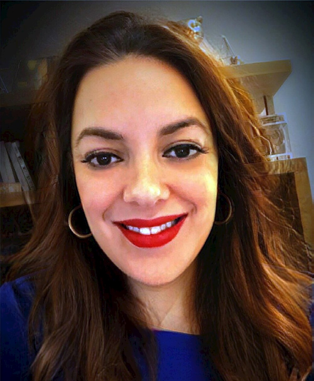 La biografía de Luisito Rey desvela la dura niñez de Luis Miguel