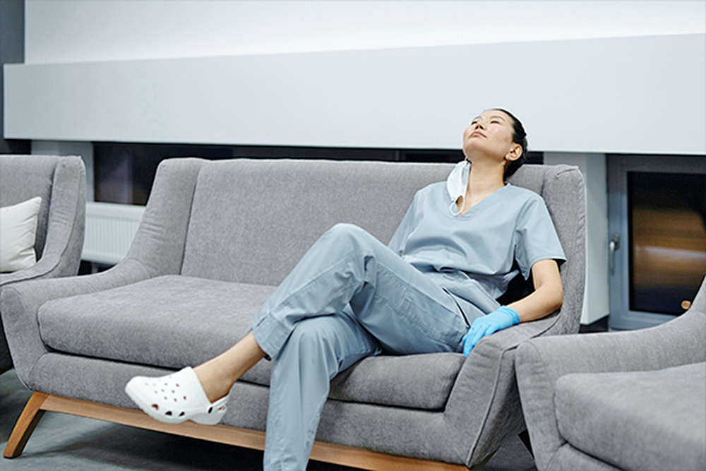 Agotamiento propicia pensamientos suicidas en enfermeras