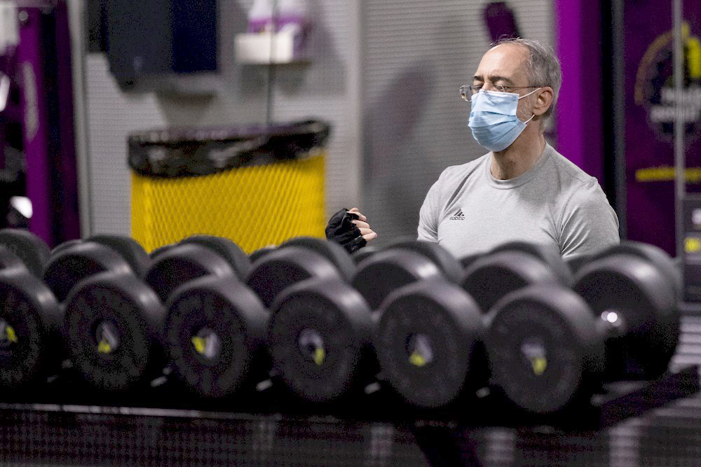 La máscara de tela, ¿es lo suficientemente buena contra ómicron?