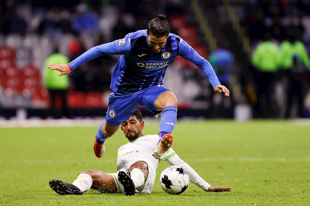 El Cruz Azul derrota al Juárez FC y mantiene su paso perfecto en el Clausura