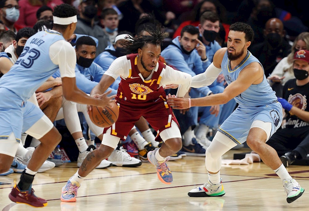 106-110: Los Cavaliers pagan caro sus errores ante los Grizzlies