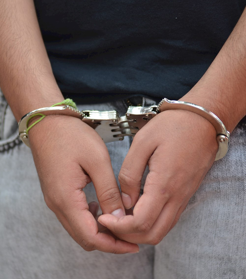 Más de 40.000 firmas piden liberar a hermanos acusados de matar a padrastro, en Pharr