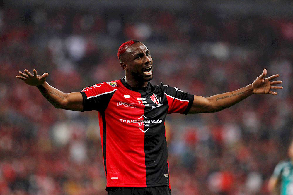 Atlas, campeón del fútbol mexicano, compra al colombiano Julián Quiñones