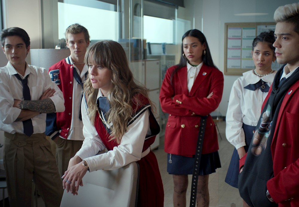 El fenómeno “Rebelde” continúa y exintegrantes reaccionan a la nueva serie